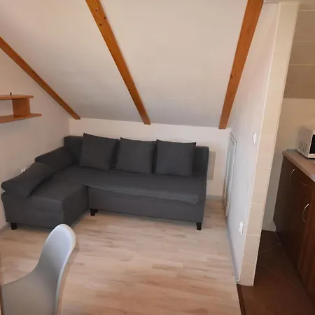 Dom Aurelia * Karwia