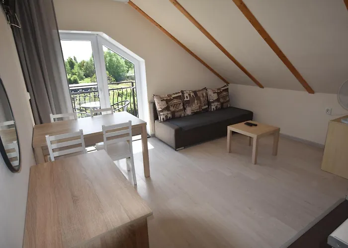 アパート Dom Aurelia カルビア