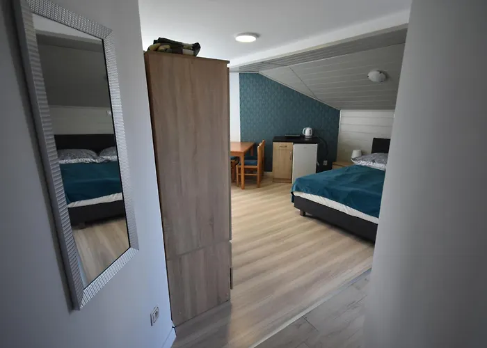 Dom Aurelia * カルビア